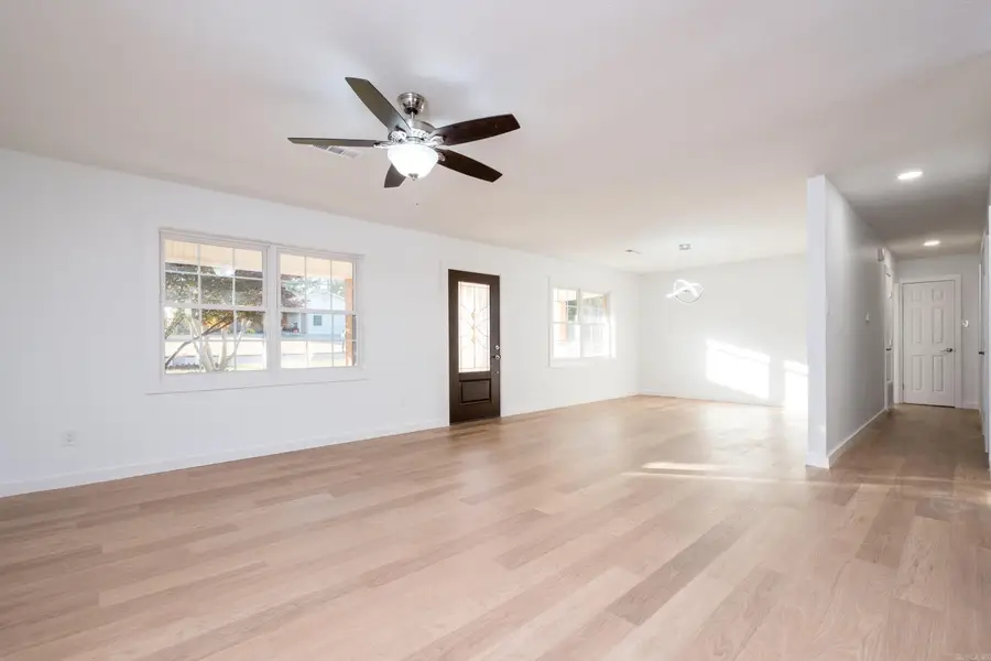 403 Wanda Lane, Benton, AR 72015 - Image #2