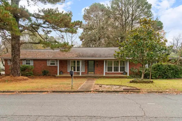 601 Freida Street, Hot Springs, AR 71913