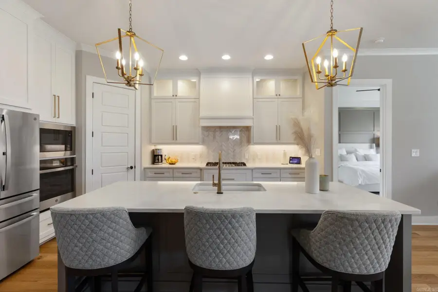 24 Mountain Brook Road, Little Rock, AR 72223 - Image #3