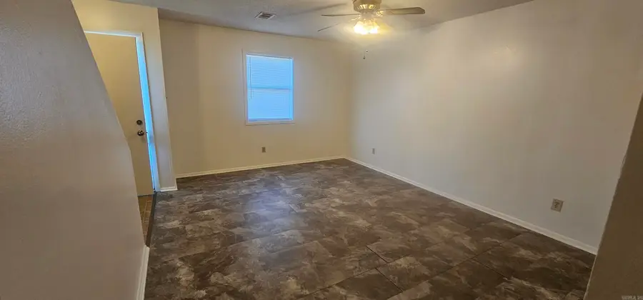 315-317 S Bailey St, Jacksonville, AR 72076 - Image #3