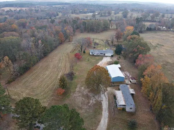 5261 Hickory Grove Road, Bismarck, AR 71929