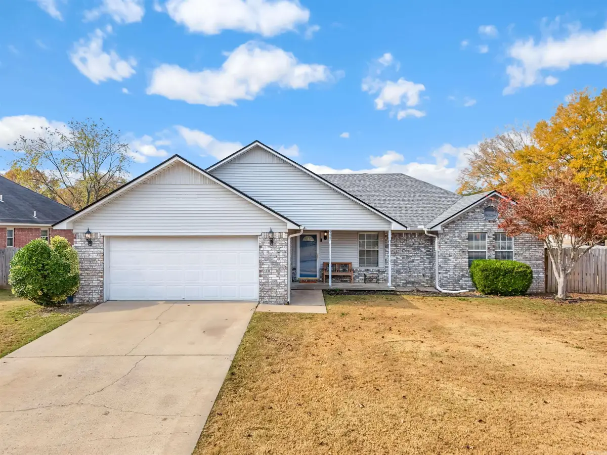 425 Cheyenne Lane, Conway, AR 72032 - Image #1