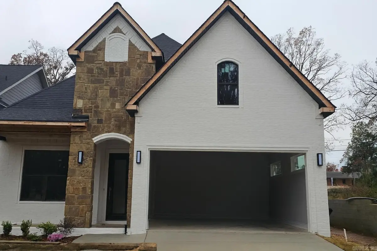 9 Oak Glen Lane, Little Rock, AR 72227 - Image #1