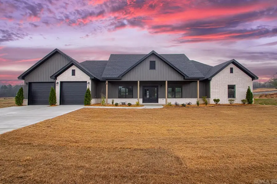 1033 Duke Drive, Bauxite, AR 72011 - Image #3