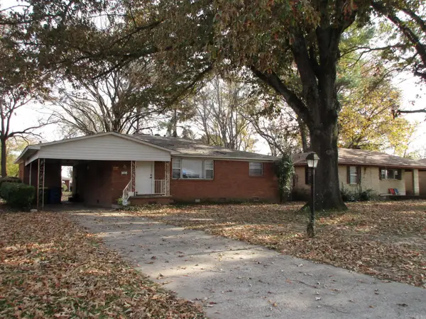 212 Kay Street, North Little Rock, AR 72117