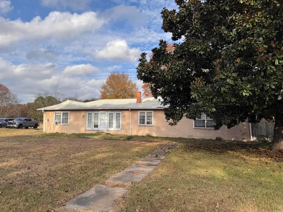 211 W Wilbur D Mills, Kensett, AR 72082 - Image #2