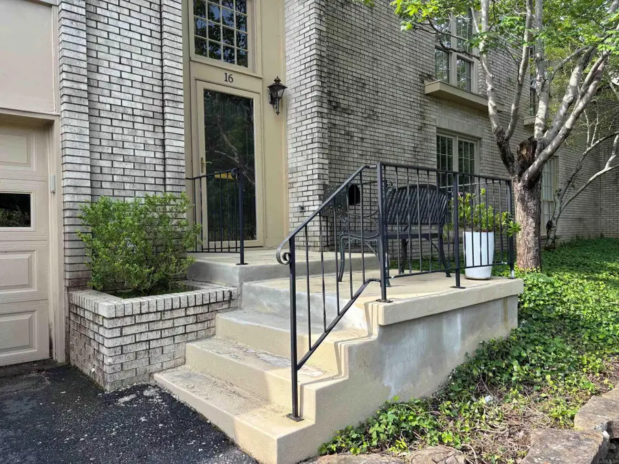 3901 Cedar Hill Road, #16, Little Rock, AR 72202 - Image #2