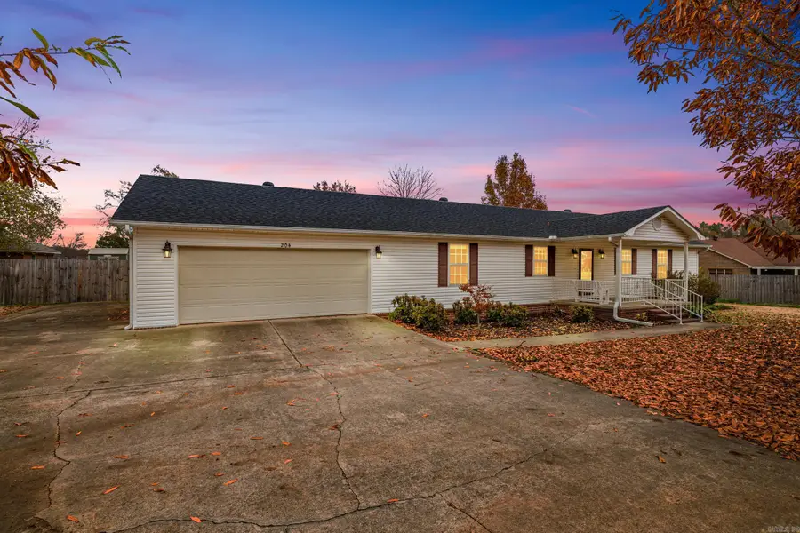 204 Oak View Drive, Cabot, AR 72023 - Image #2