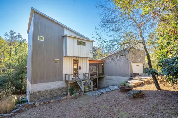 34 Woodglen Road, Little Rock, AR 72227