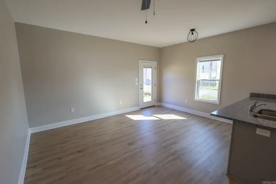 413 & 415 E Center Street, Jacksonville, AR 72076 - Image #3