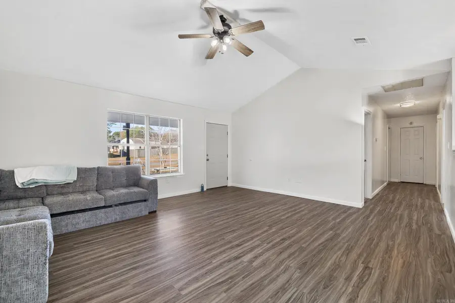 907 Shannon Street, Bald Knob, AR 72010 - Image #3