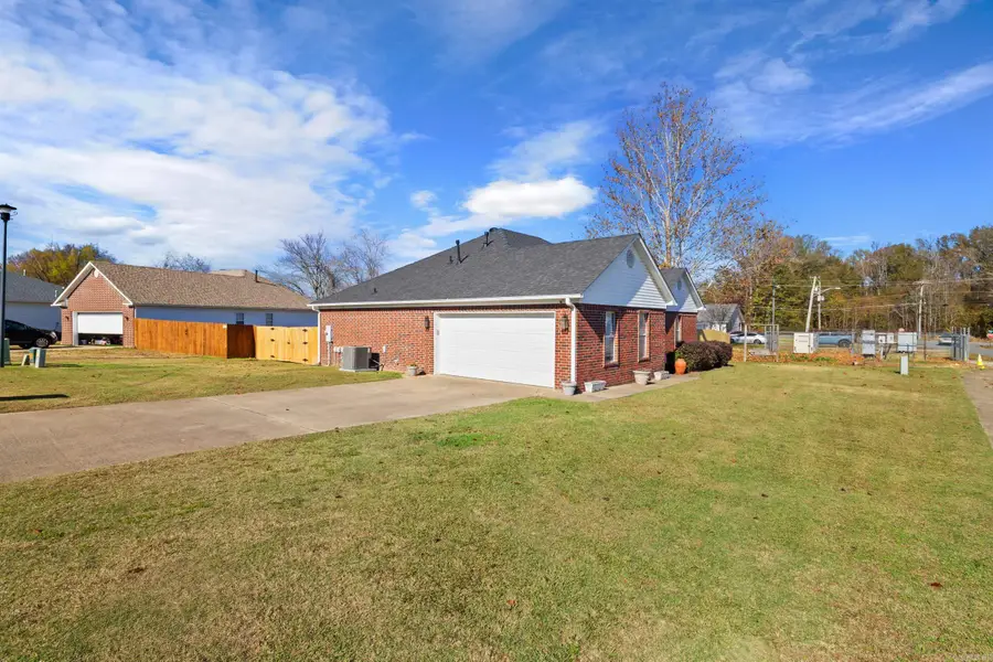 1 Moon Ridge Drive, Ward, AR 72176 - Image #3