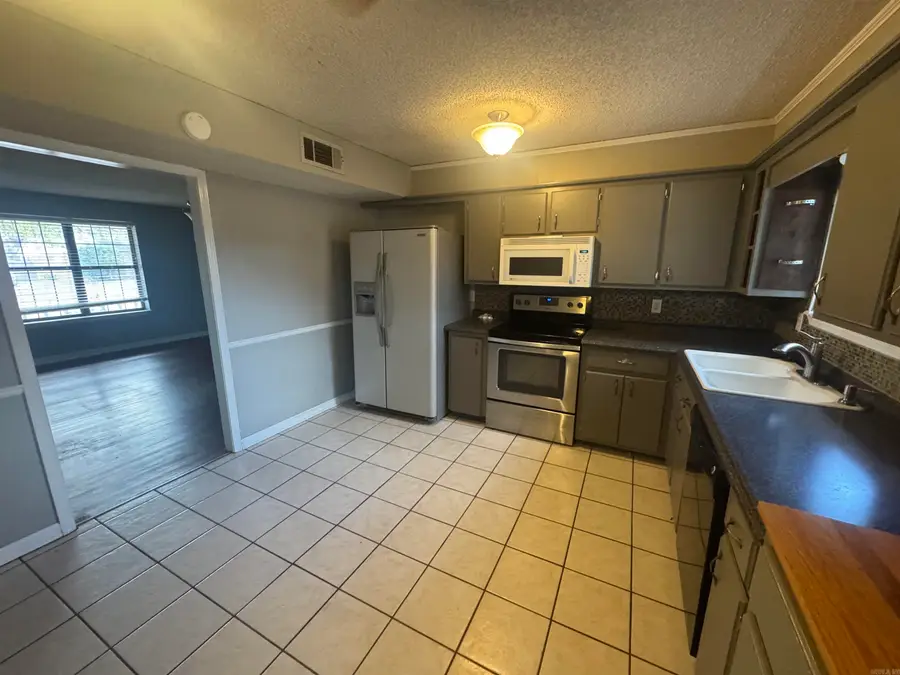 104 Northfield Dr Drive, Searcy, AR 72143 - Image #3