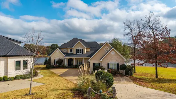 426 Serendipity Trl Trail, Hot Springs, AR 71913