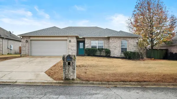 2422 Canterbury Ct, Cabot, AR 72023