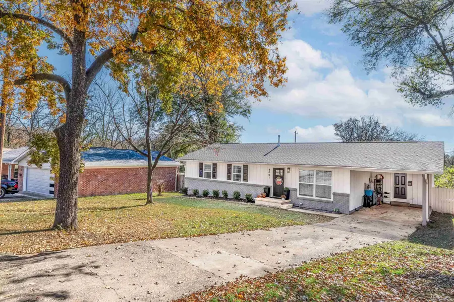 8001 Iowa Drive, Little Rock, AR 72227 - Image #2