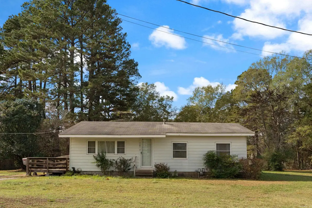 1101 N Red Street, Sheridan, AR 72150 - #1