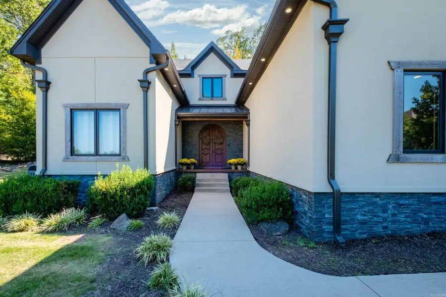 15 Chenay Drive, Little Rock, AR 72223 - Image #2