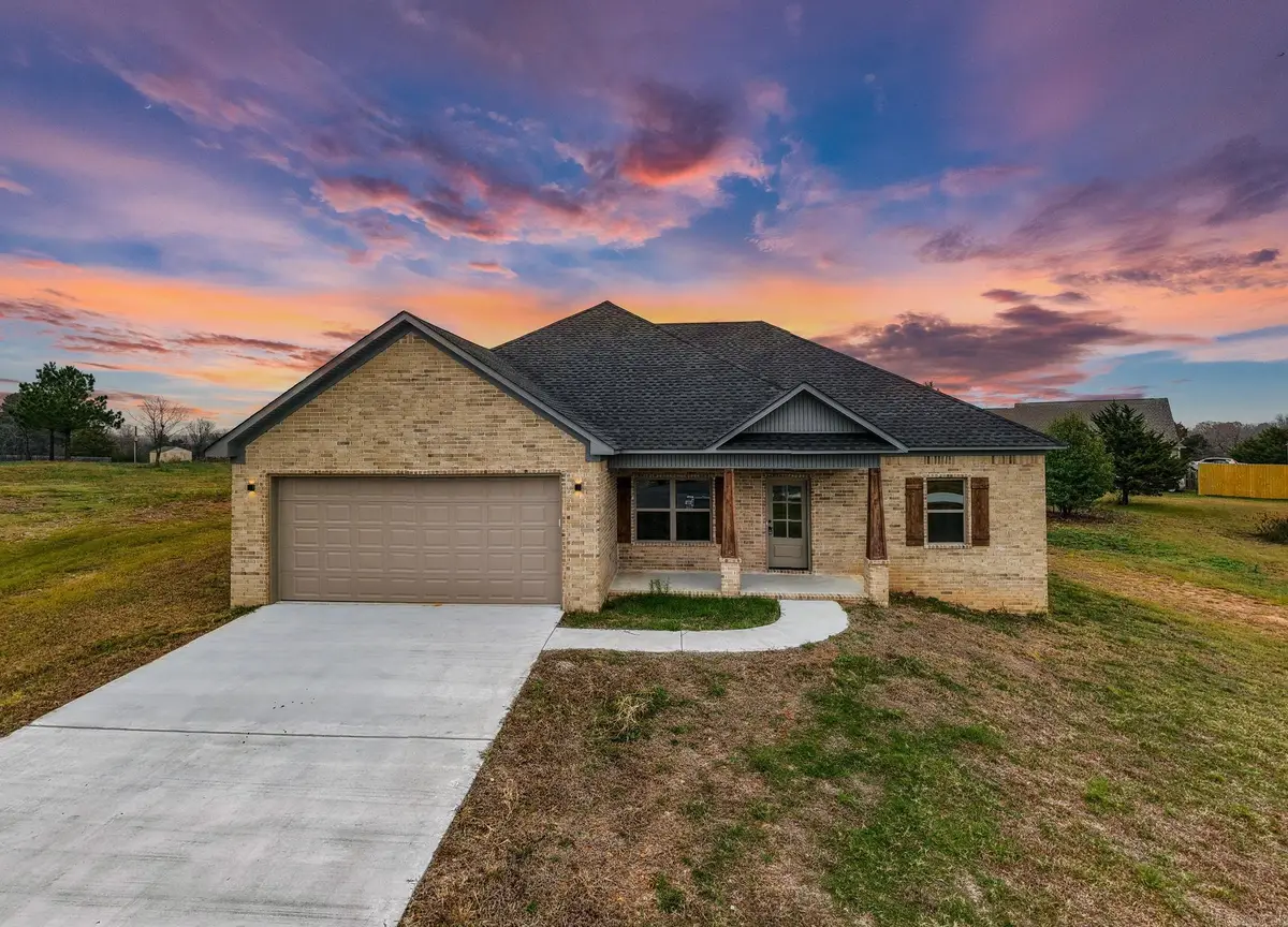 32 High Point Drive, Greenbrier, AR 72058 - Image #1