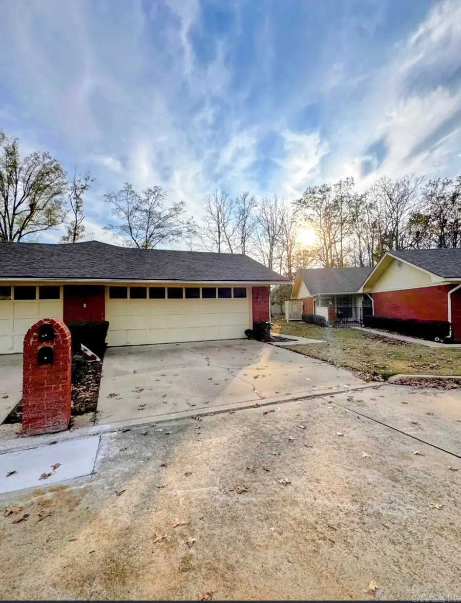 6 Summerset Place, Pine Bluff, AR 71603 - Image #2