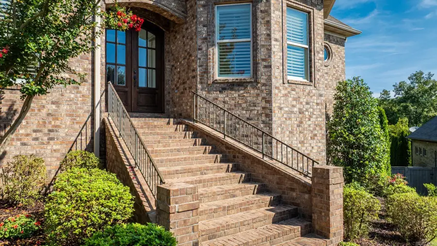 8 Ledge Rock Cove, Little Rock, AR 72211 - Image #2