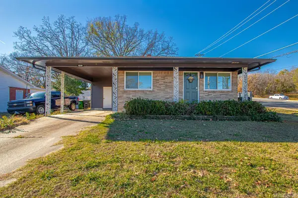 8225 Bronco Lane, Sherwood, AR 72120