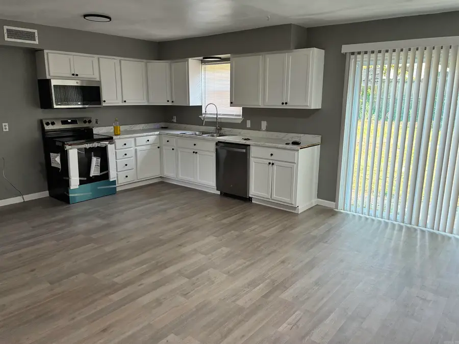 1407 E 38th Street, Little Rock, AR 72206 - #2