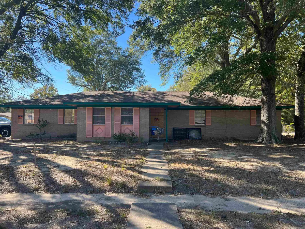 3320 S Main St, Pine Bluff, AR 71601 - Image #1