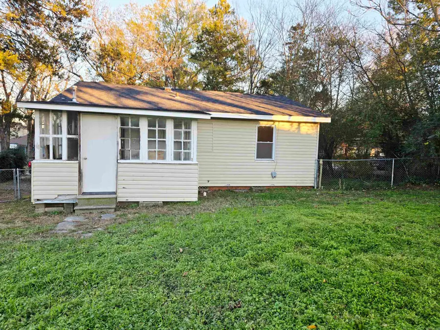 51 Hill Ln, Little Rock, AR 72209 - Image #2