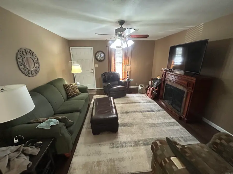 38 Hartwell Circle, Searcy, AR 72143 - Image #3