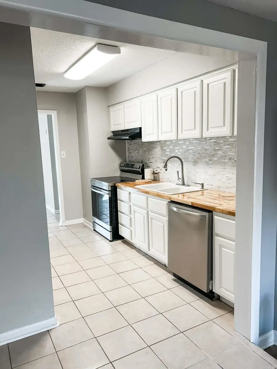 202 Mockingbird Lane, Sheridan, AR 72150 - Image #2