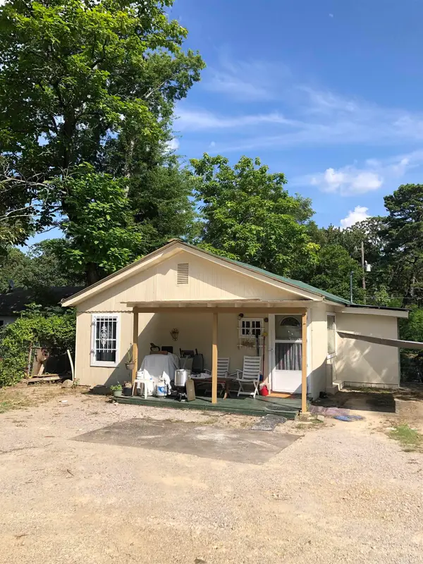 Address Withheld By Seller, Hot Springs, AR 71901