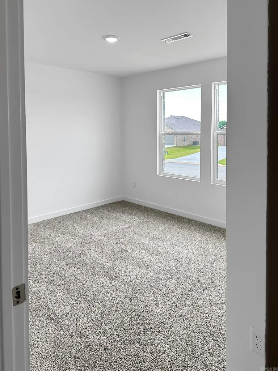 52 Wolfsbridge Loop, Cabot, AR 72023 - Image #3