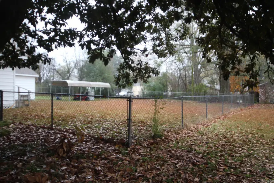 607 W Oak, Nashville, AR 71852 - Image #3