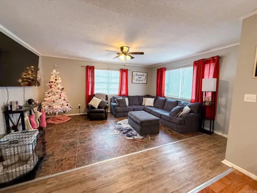 481 Poplar Street, Clinton, AR 72031 - Image #3