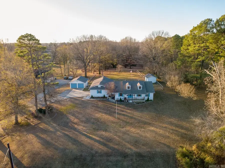 806 W Mueller St, Paragould, AR 72450 - #2