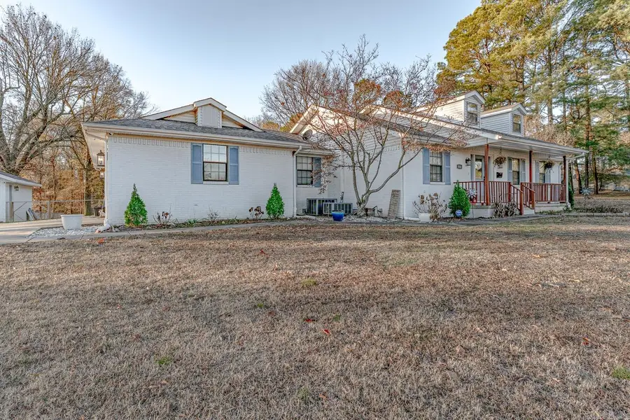 806 W Mueller St, Paragould, AR 72450 - #3