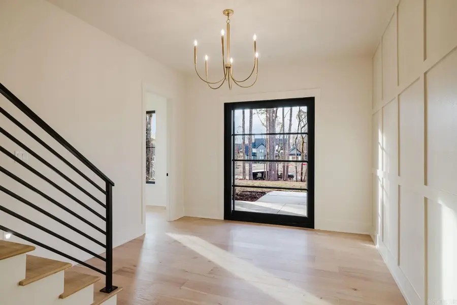 7048 Hannah Ln, Benton, AR 72019 - Image #2