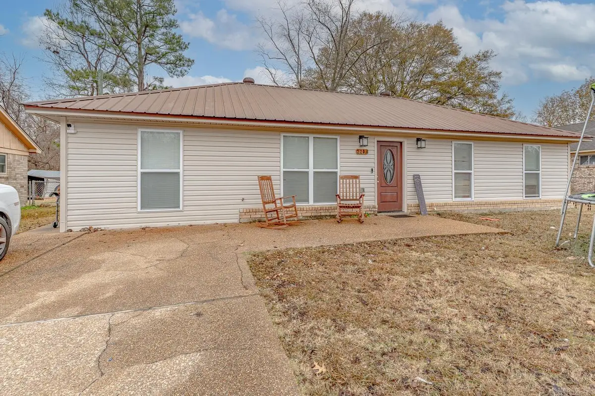 2204 Sycamore Drive, Forrest City, AR 72335 - #1