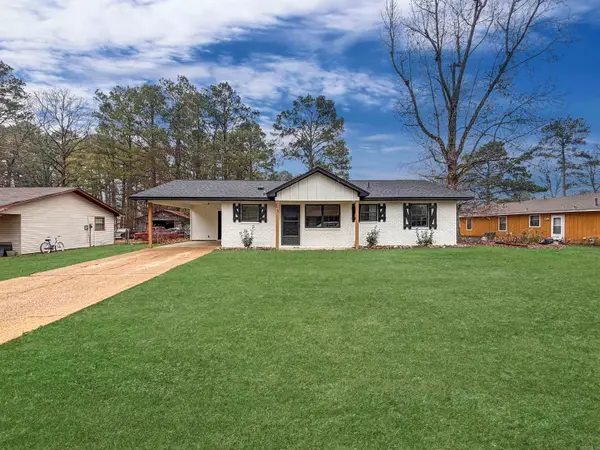 1107 Dogwood Drive, Gurdon, AR 71743