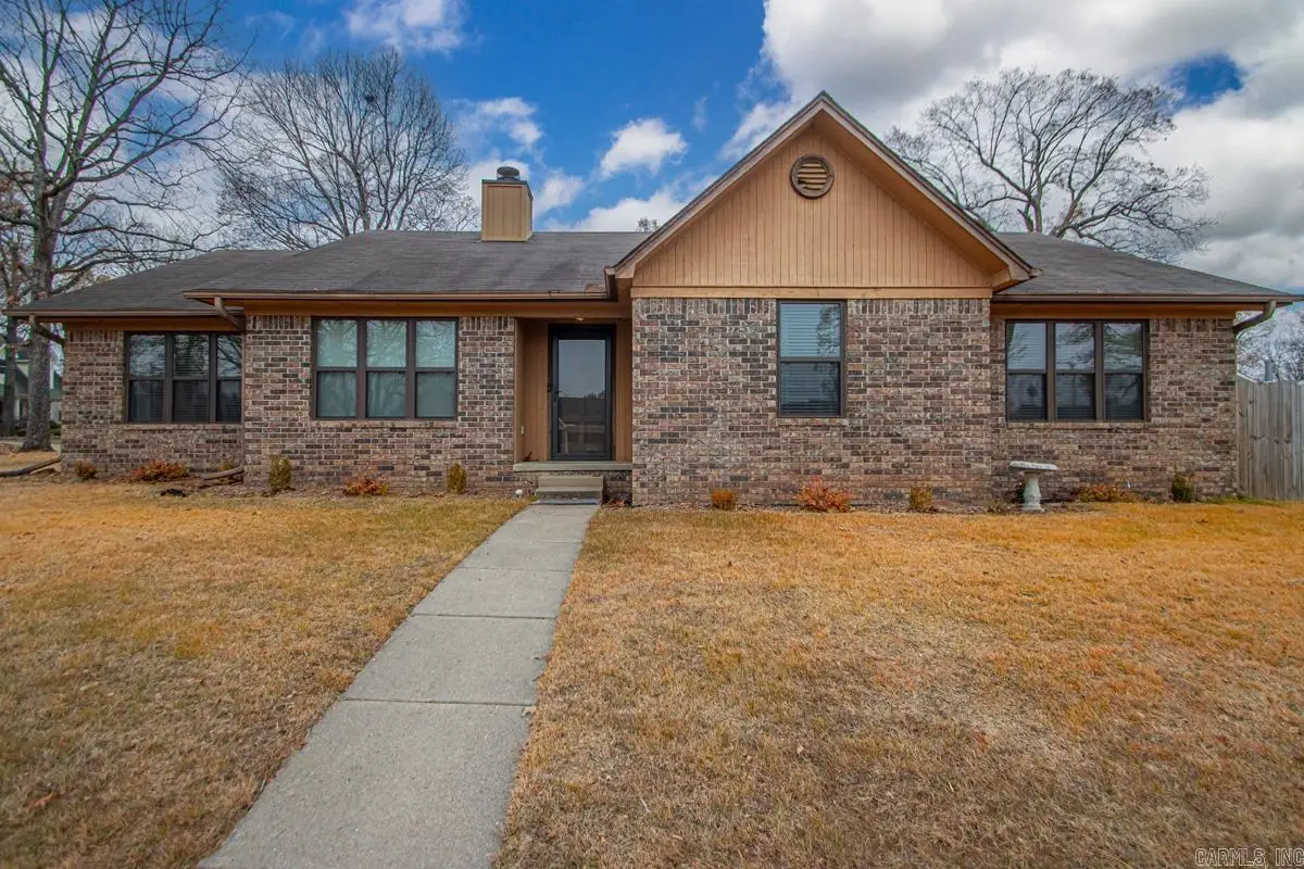 100 Horseshoe Drive, Sherwood, AR 72120 - Image #1