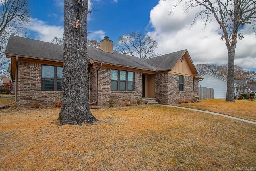 100 Horseshoe Drive, Sherwood, AR 72120 - Image #2