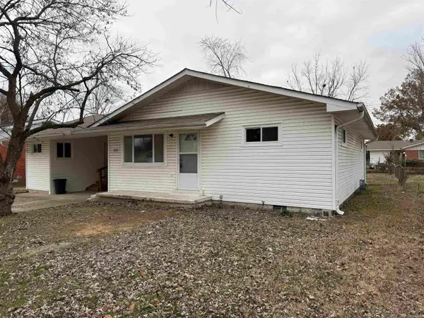 604 N 9 1/2 Street, Paragould, AR 72450
