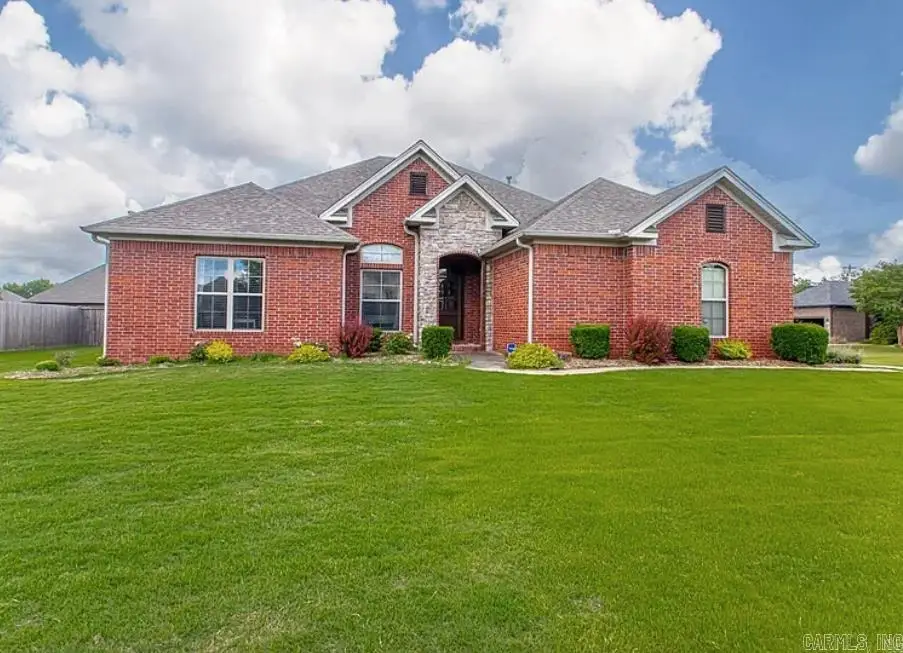 140 Merlot Dr, Conway, AR 72034 - Image #1