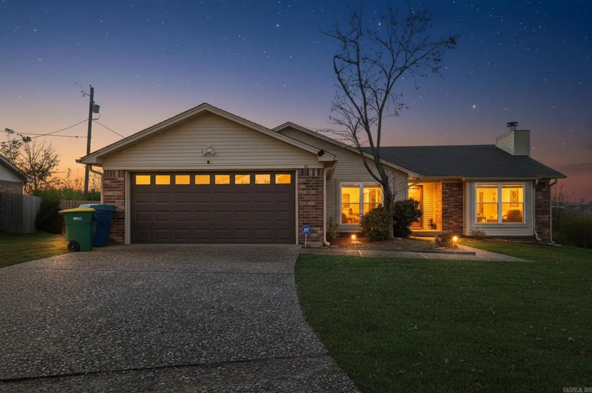 30 Summerland Ct, Little Rock, AR 72227 - Image #1