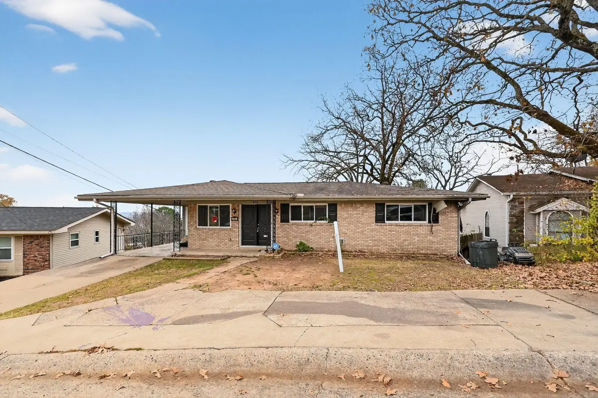 404 Sierra Madre Dr Drive, North Little Rock, AR 72118 - Image #1