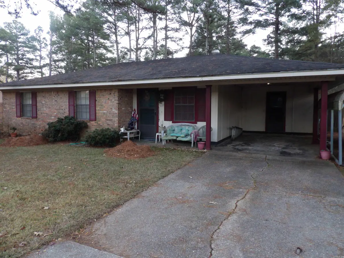 524 E Calhoun Street, Monticello, AR 71655 - Image #1