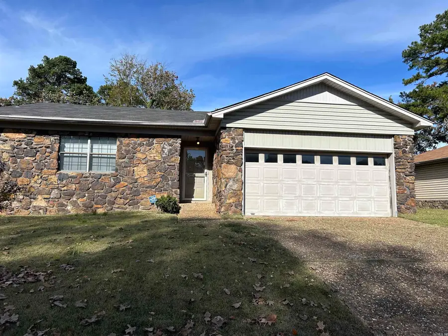 12714 Pleasant Forest Dr, Little Rock, AR 72212 - Image #2