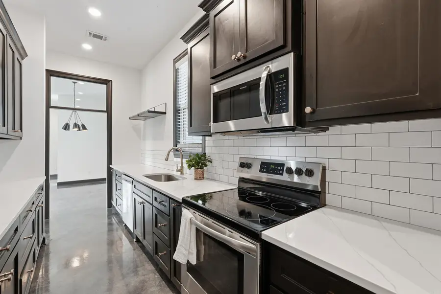 2121 Commerce Street, Little Rock, AR 72206 - Image #3