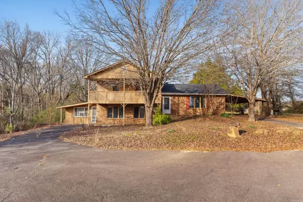 45 E Pleasant Valley Road, Greenbrier, AR 72058